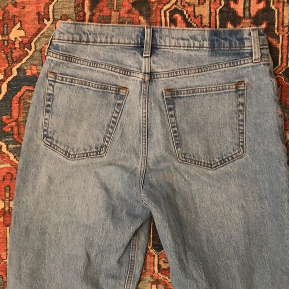 Abercrombie & Fitch Curve Love Low Rise Baggy Jean - Picture 5 of 5